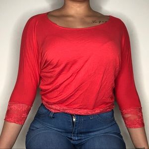 2 SET RED + BLUE TOPS